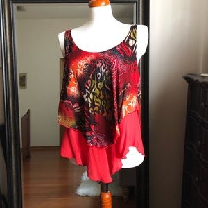 Red NWOT VENUS Top